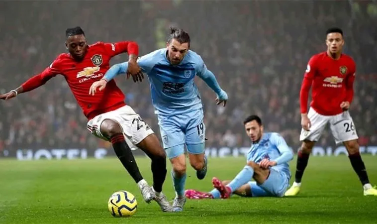 Cần tìm hiểu kỹ lưỡng về 2 đội trước khi cá cược thể thao BK8